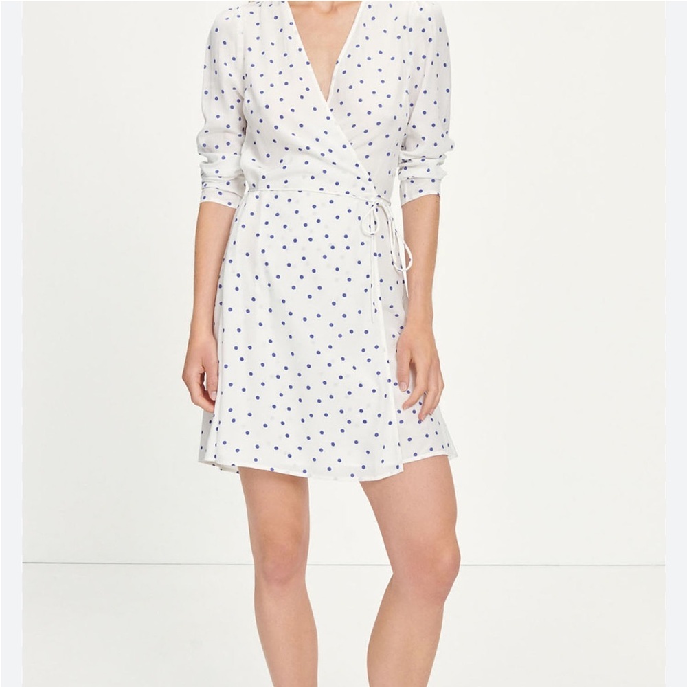 SAMSOE White Mini Wrap Dress with Blue Polka Dots
